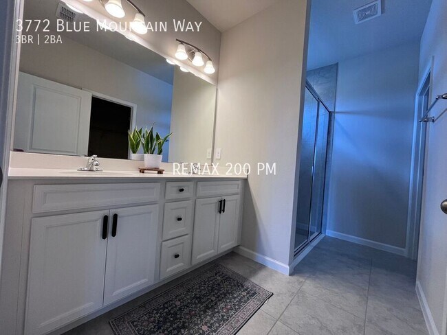 Building Photo - 3772 Blue Mountain Wy