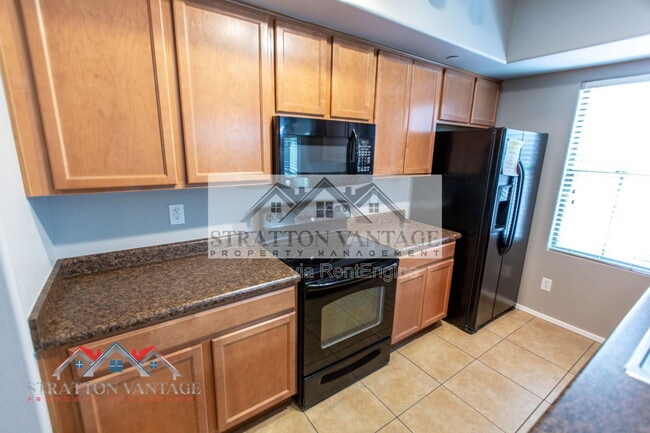 Building Photo - 900 S 94th St