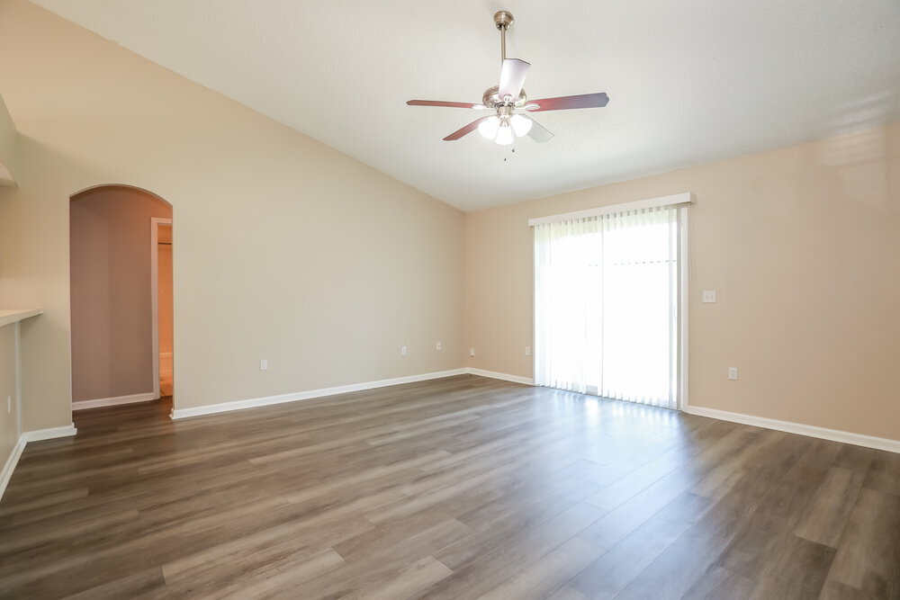 Building Photo - 3621 Arava Dr