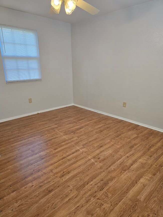 Building Photo - Spacious 4/2 in Lecanto!!!