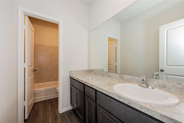 Building Photo - 1314 Esther Ln