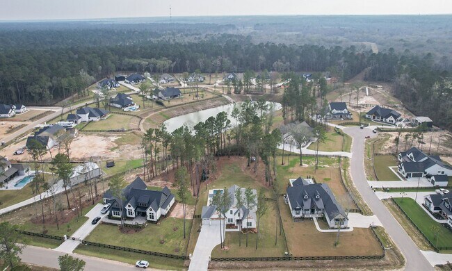 Building Photo - 21359 Monarch Dr