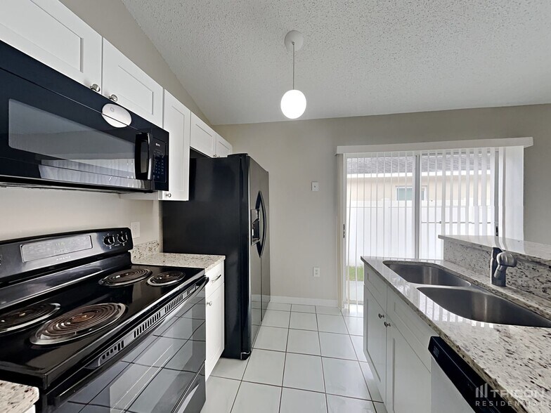 Building Photo - 228 Danville Dr