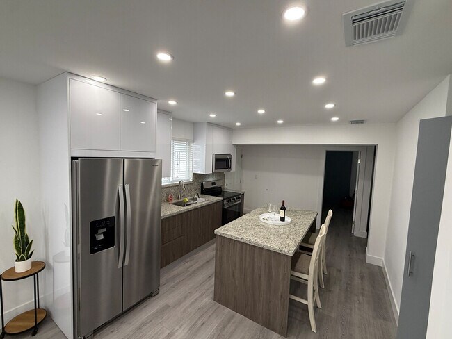 Building Photo - 2217 NW 7th St