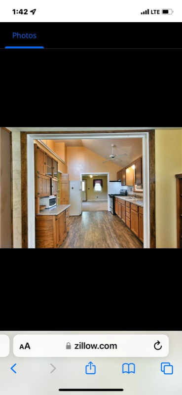 Building Photo - 413 Poplar St