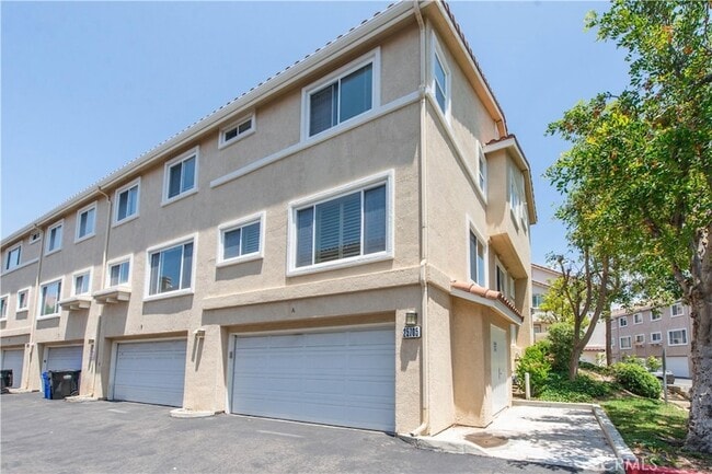 Building Photo - 25725 Armstrong Cir