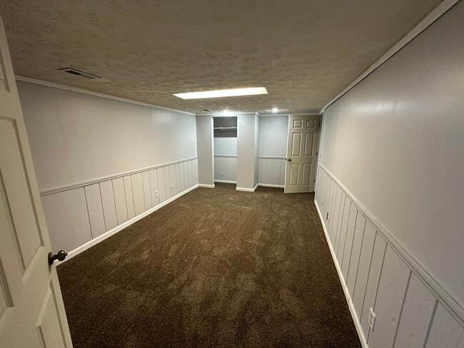 Bonus Area 2 - 2296 Fenton St