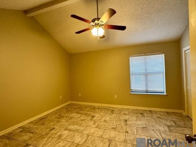 Building Photo - 5232 BUTTERCREEK LN, F6