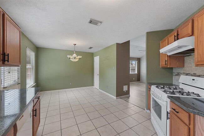 Building Photo - 26893 Palace Pines Dr