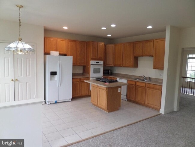Building Photo - 822 Ferndale Terrace NE