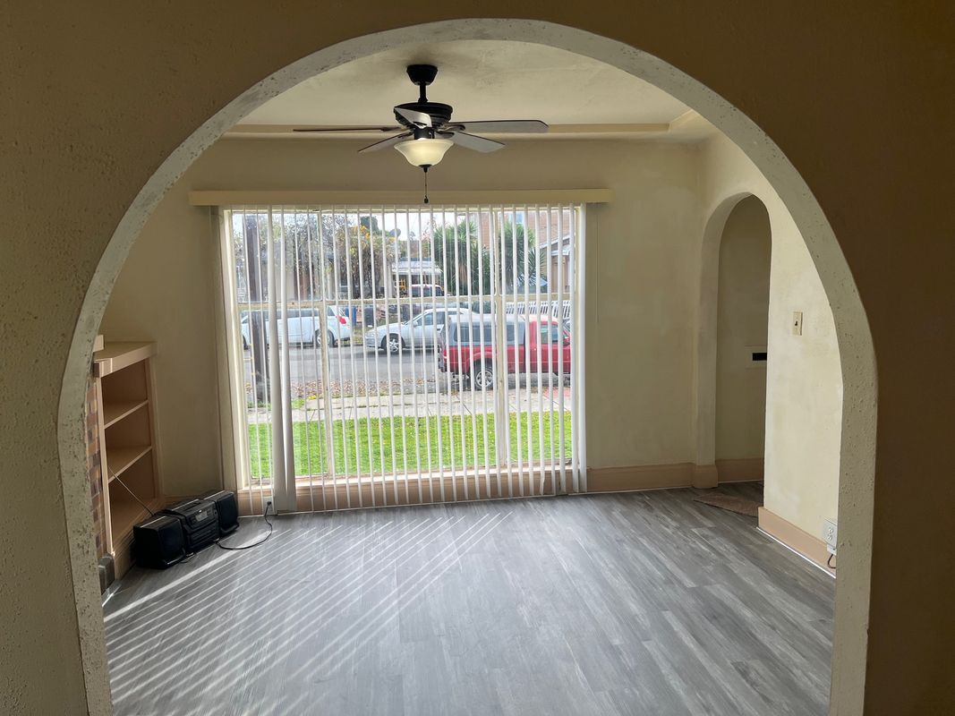 Building Photo - 772 Sunset Blvd