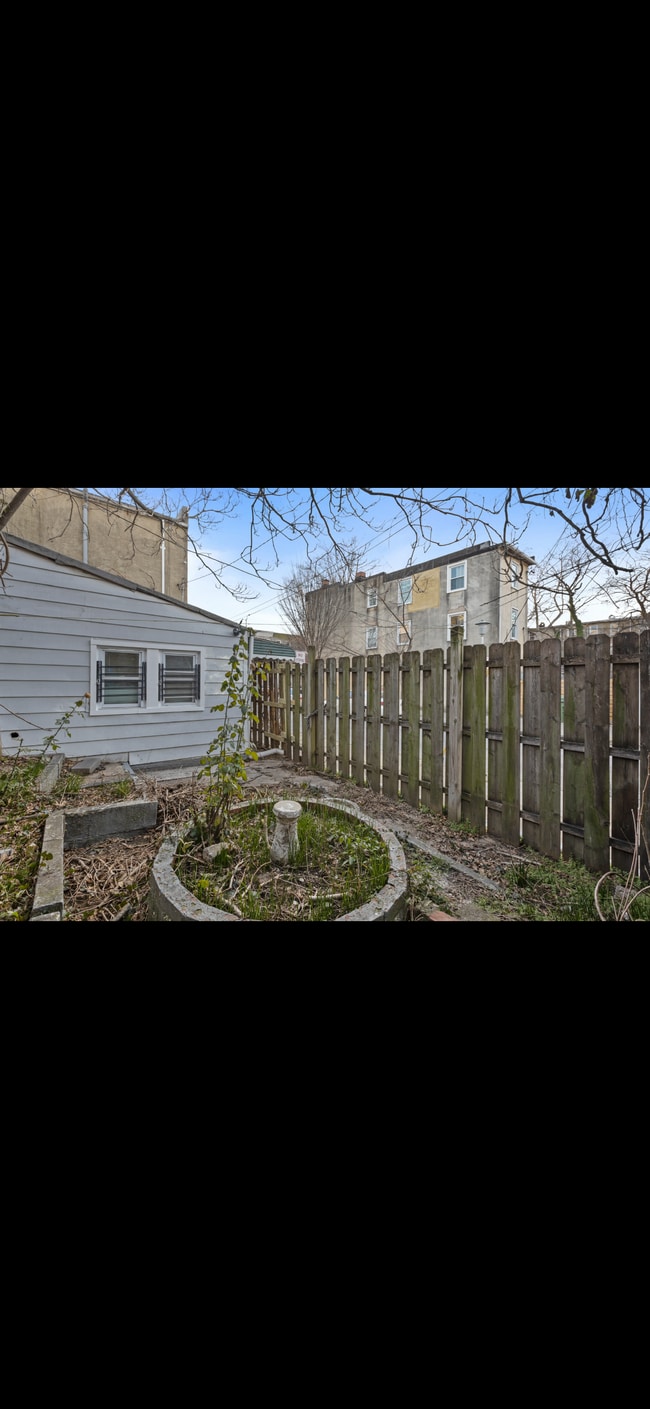 Building Photo - 1510 Ramsay St