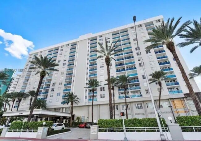 Building Photo - 6770 Indian Creek Dr