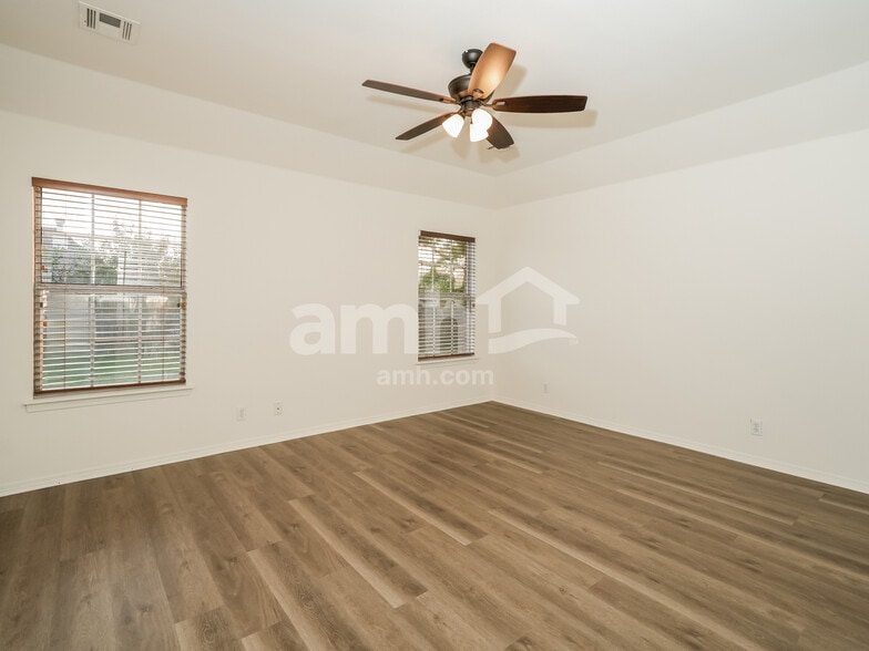 Building Photo - 4024 S 212th E Ave