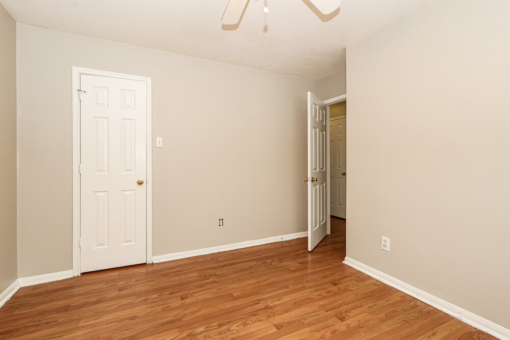 Building Photo - 1711 Rock Ridge Dr