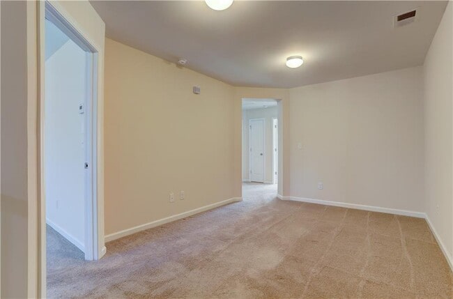 Building Photo - 3394 New Fawn Ln