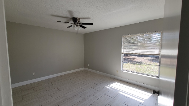 Building Photo - 419 Caballero Rd