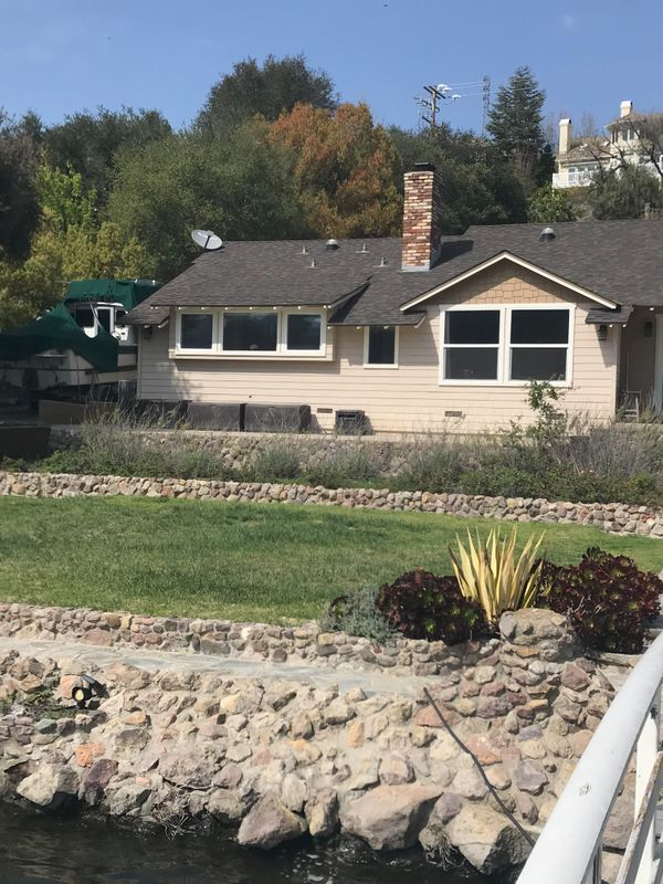 Building Photo - 800 Lake Sherwood Dr