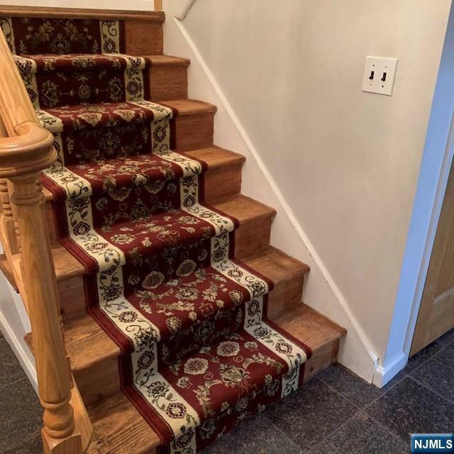 Building Photo - 26 Linwood Ave