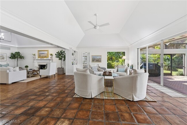 Building Photo - 2700 Lantern Ln