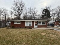 Building Photo - 1582 Bluebird Ln