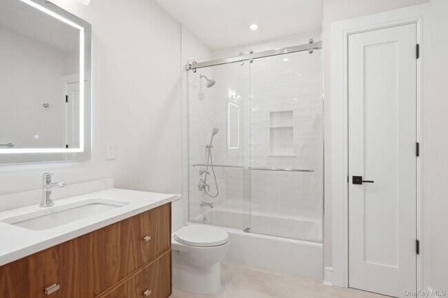 Building Photo - 34 Clinton Ave