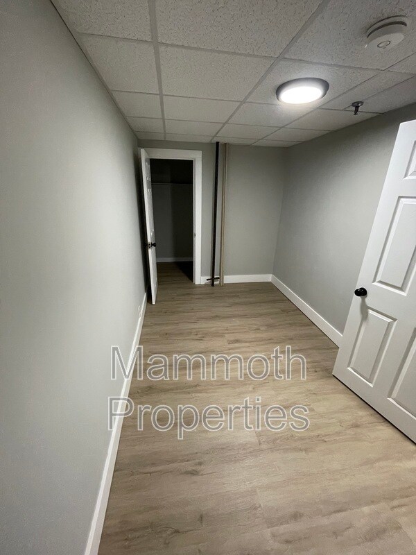 Building Photo - 539 Pine St