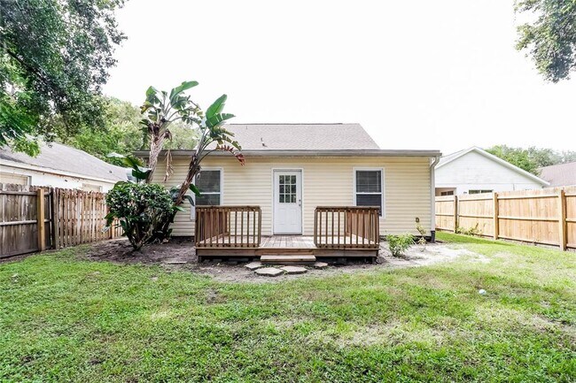 Building Photo - 3601 Blechnum Fern Ln