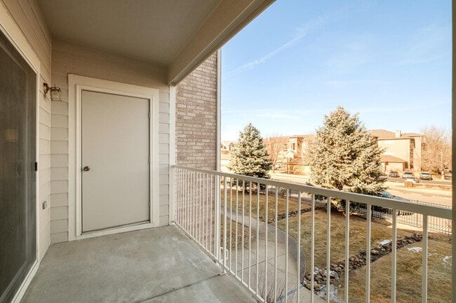 Building Photo - 15700 E Jamison Dr