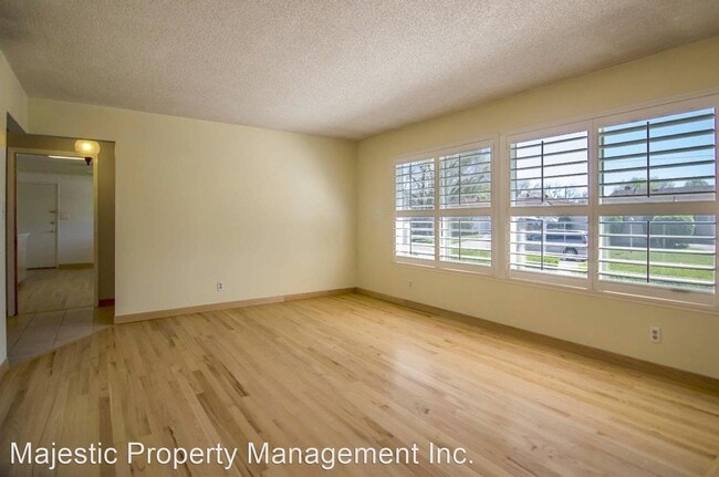 Building Photo - 3 br, 2 bath House - 2123 Paloma Ave