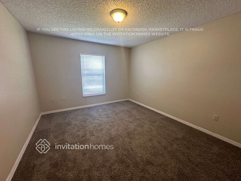 Building Photo - 2361 Pavilion Terrace