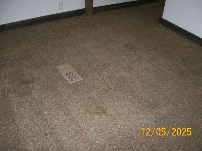 Building Photo - 3098 Springhill Rd