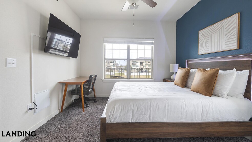 Building Photo - 2115 Windsor Blvd