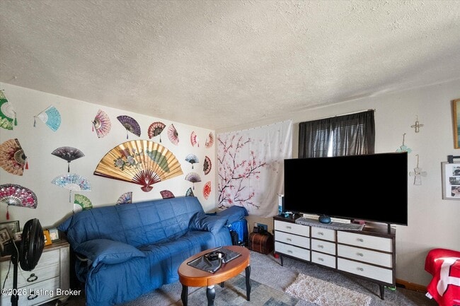 Building Photo - 4925 Southside Dr