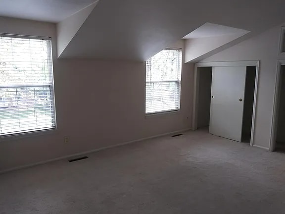 Building Photo - 7106 E Briarwood Dr
