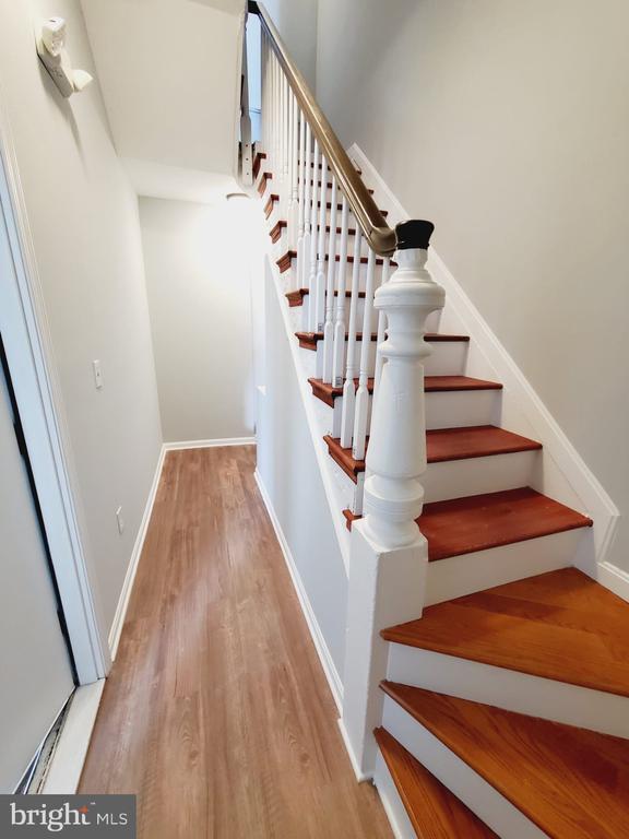 Building Photo - 27 S Fulton Ave