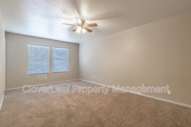 Building Photo - 7839 Horse Hollow
