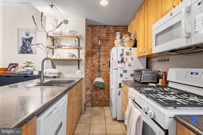 Building Photo - 3617 Powelton Ave