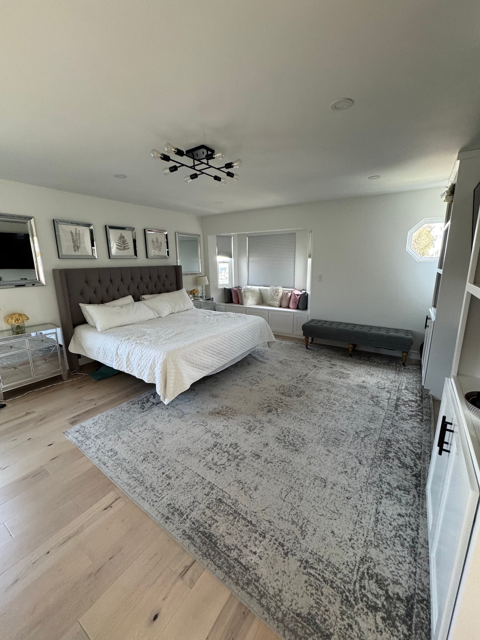 Building Photo - 2481 Walgrove Ave