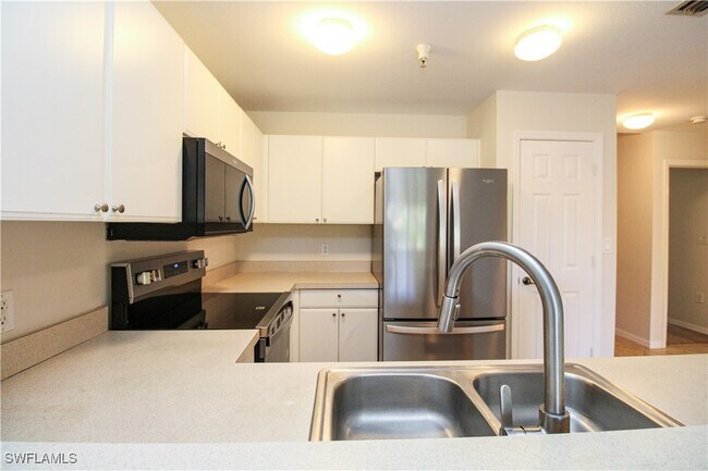 Building Photo - 4500 Botanical Pl Cir