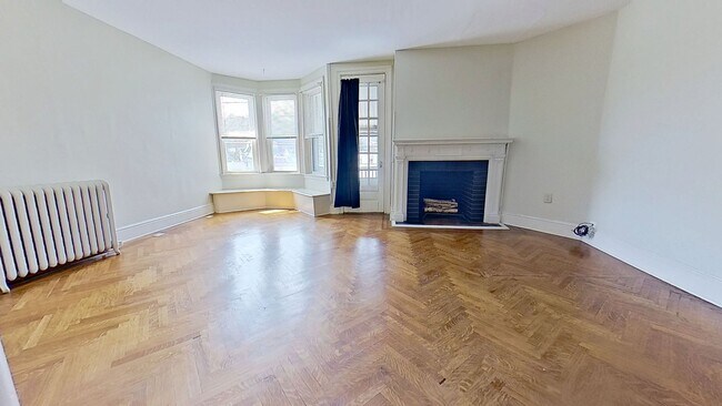 Building Photo - Spacious 1 Bedroom Apartment