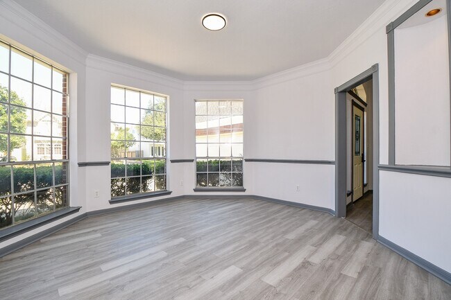 Building Photo - 20011 Polly Creek Way