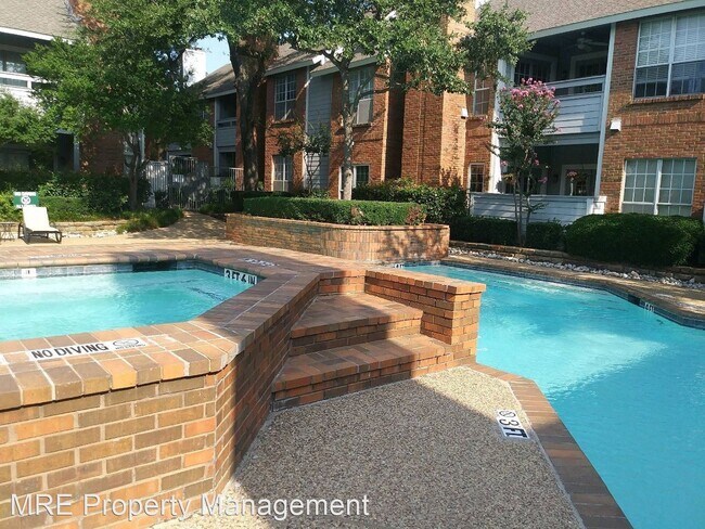 Building Photo - 2101 St Michaels Dr