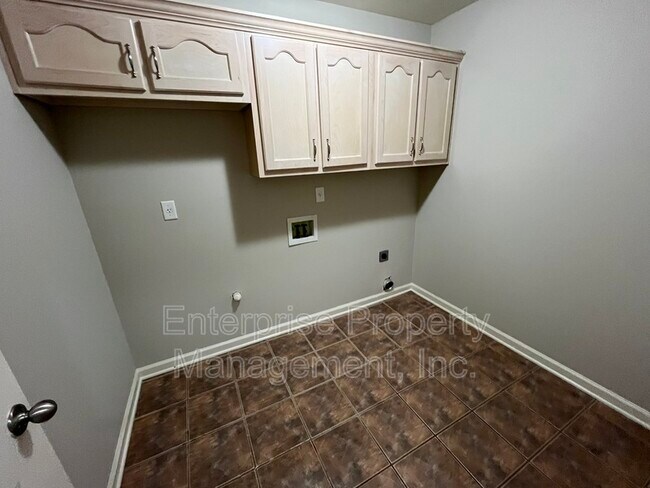 Building Photo - 11861 Bridal Ln