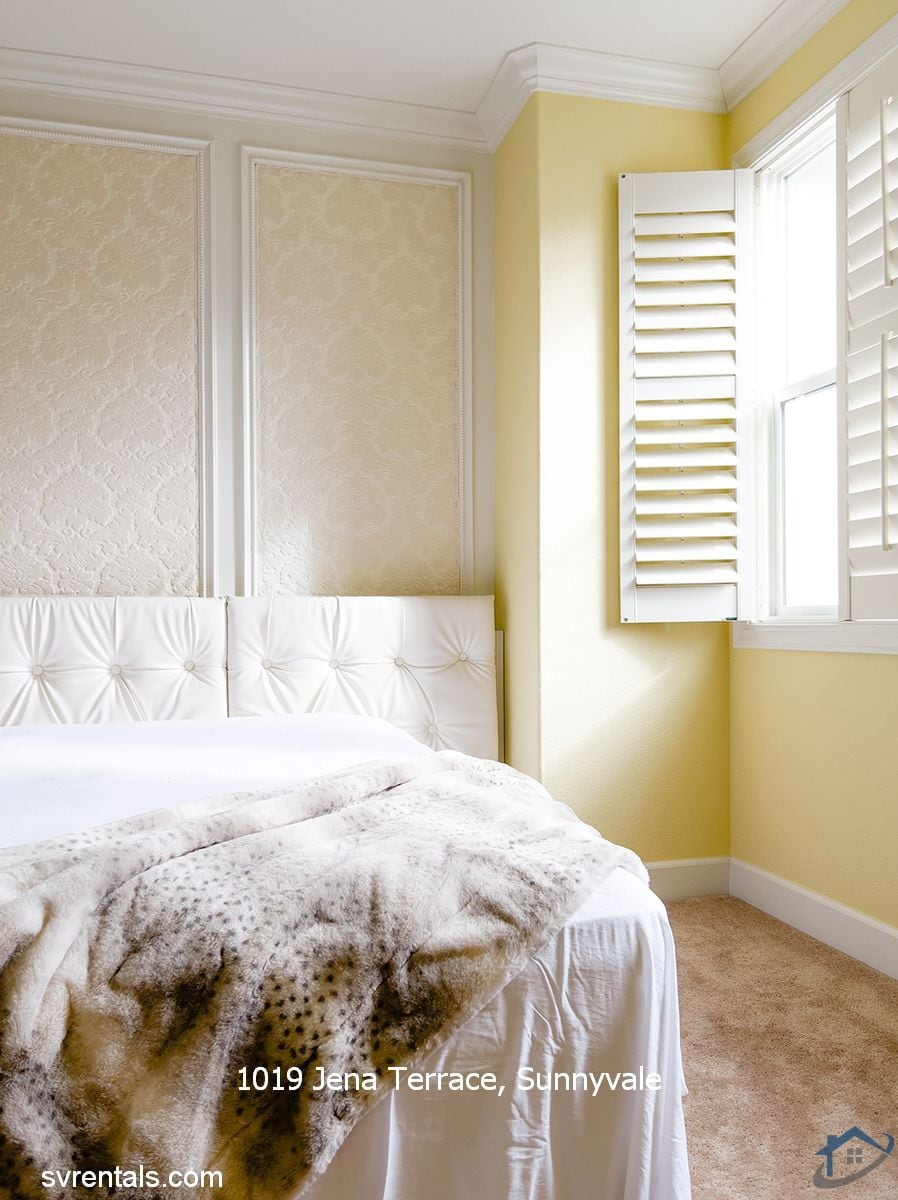 Building Photo - 1019 Jena Ter