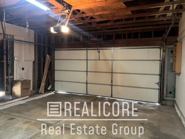 Building Photo - 11824 Greenbluff Way