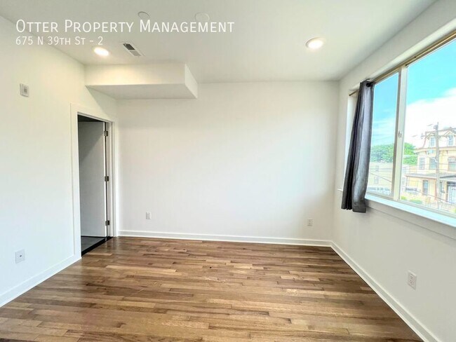 Building Photo - 675 N 39th St