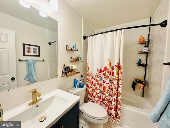 Building Photo - 12010 Glen Alden Rd