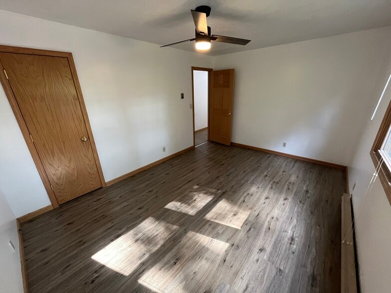 Master Vedroom - 244 Natale Dr