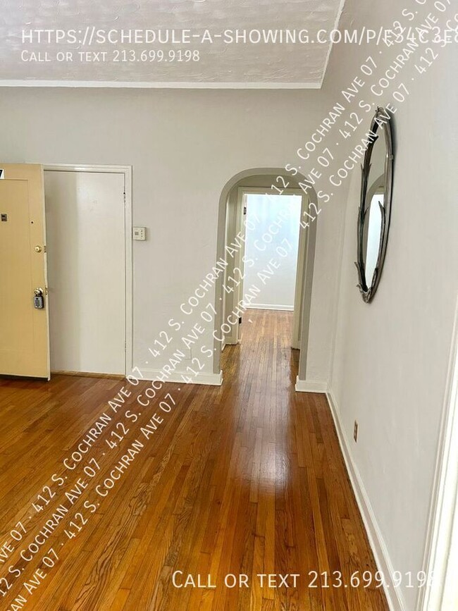 Building Photo - NO SECURITY DEPOSIT- Large Charming 1 Bedr...